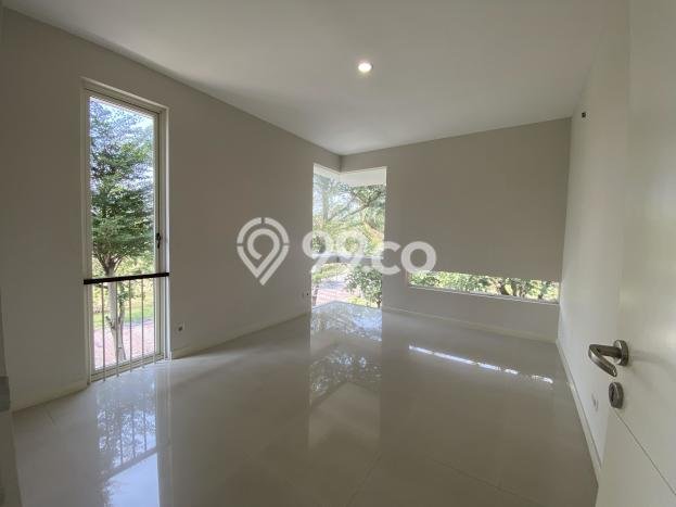 BEST PRICE! Rumah Premium di Wiyung, LT 412m² LB 341m² BEST PRICE! Rumah Premium di Wiyung, LT 412m² LB 341m²