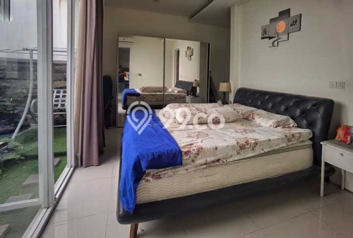 Rumah Mewah Siap Huni LT 133m2 di Wiyung, Surabaya Rumah Mewah Siap Huni LT 133m2 di Wiyung, Surabaya