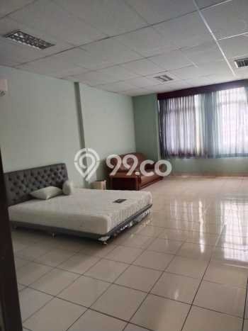 Ruko disewakan lokasi strategis Kelapa Gading Jakarta Utara 420m2 Ruko disewakan lokasi strategis Kelapa Gading Jakarta Utara 420m2