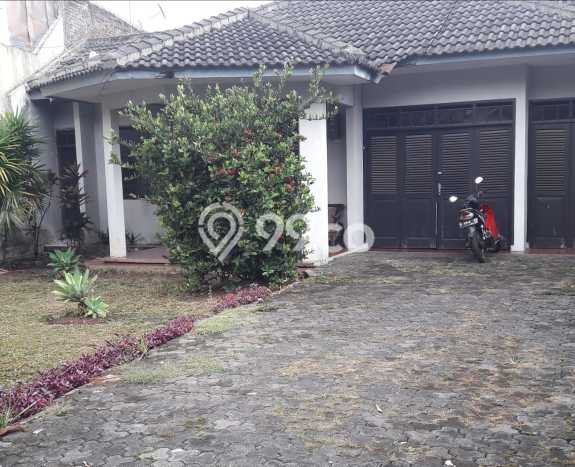 Rumah Strategis di Pusat Kota Turangga, Bandung - LT 590m2m² Rumah Strategis di Pusat Kota Turangga, Bandung - LT 590m2m²