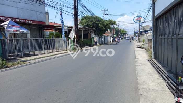 Ruko Premium Kawasan Cibaduyut, Luas 300m², Kawasan Komersial, Lokasi Ramai Ruko Premium Kawasan Cibaduyut, Luas 300m², Kawasan Komersial, Lokasi Ramai