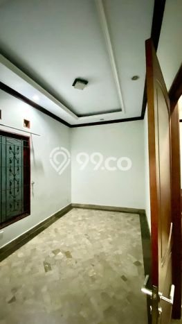 Ruko Bagus LT 283m2 LB 200m2 Dijual di Surapati Bandung Ruko Bagus LT 283m2 LB 200m2 Dijual di Surapati Bandung