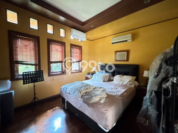 Rumah Elit Modern Siap Huni di Pasteur Bandung Rumah Elit Modern Siap Huni di Pasteur Bandung