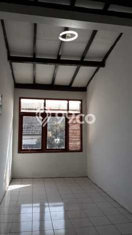 Rumah Luas Asri 5 KT Siap Huni di BKR Bandung Rumah Luas Asri 5 KT Siap Huni di BKR Bandung