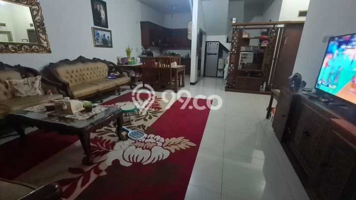 Jual Rumah Eksklusif 5 KT di Terusan Buah Batu, Bandung Jual Rumah Eksklusif 5 KT di Terusan Buah Batu, Bandung