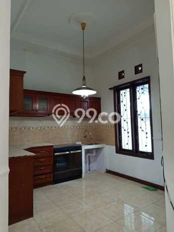 Dijual Rumah Modern 4 KT di Buah Batu, Bandung Dijual Rumah Modern 4 KT di Buah Batu, Bandung