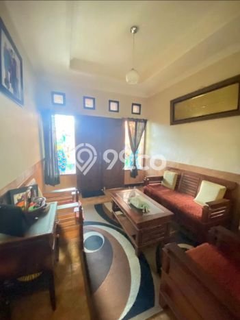 Jual Rumah Bagus Siap Huni LB 200m2 di Antapani, Bandung Jual Rumah Bagus Siap Huni LB 200m2 di Antapani, Bandung