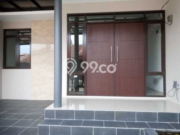 Rumah Luas Asri 2 KT Siap Huni di Buah Batu Bandung Rumah Luas Asri 2 KT Siap Huni di Buah Batu Bandung