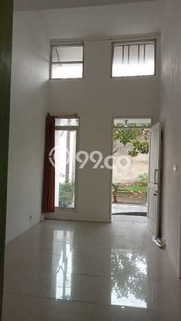 Dijual Rumah Strategis Bagus Punya 2 KT di Arcamanik Bandung SHM Dijual Rumah Strategis Bagus Punya 2 KT di Arcamanik Bandung SHM