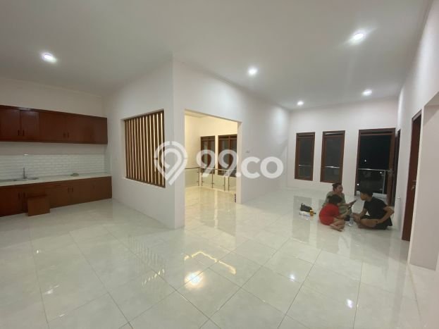 Properti Nyaman 4 KT LT 151m² di Padasuka, Bandung Properti Nyaman 4 KT LT 151m² di Padasuka, Bandung