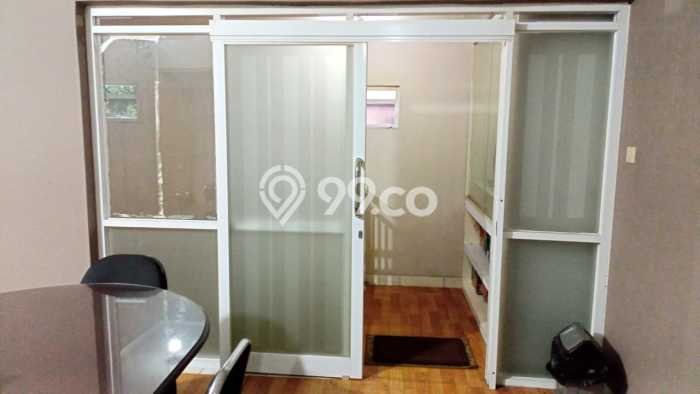 Dijual Ruko Premium di Arcamanik, Luas 100m2m², Mainroad, Area Bisnis Dijual Ruko Premium di Arcamanik, Luas 100m2m², Mainroad, Area Bisnis
