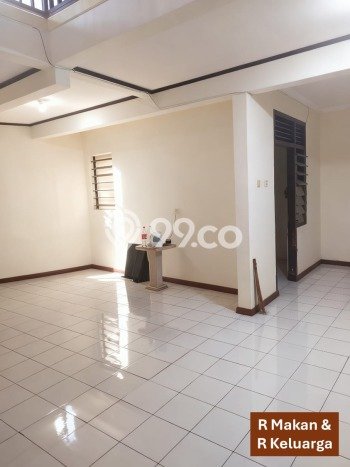 Disewakan Segera Rumah Kondisi Baik di Kawasan Antapani, Bandung Disewakan Segera Rumah Kondisi Baik di Kawasan Antapani, Bandung