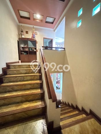 Rumah Elit Modern Siap Huni di Pasteur Bandung Rumah Elit Modern Siap Huni di Pasteur Bandung