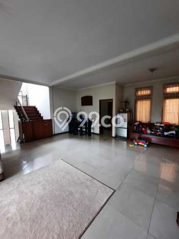 Rumah Elit Modern Siap Huni di Turangga Bandung Rumah Elit Modern Siap Huni di Turangga Bandung