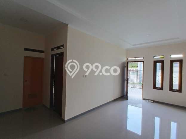 Dijual Hunian Rumah Nyaman 2 Kamar di Cihanjuang, Bandung Dijual Hunian Rumah Nyaman 2 Kamar di Cihanjuang, Bandung