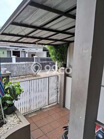 Dijual Rumah Eksklusif 2 KT di Cihanjuang, Bandung Dijual Rumah Eksklusif 2 KT di Cihanjuang, Bandung