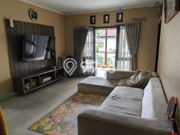 Rumah Luxury Modern Tanpa Renovasi di Kota Baru Parahyangan Bandung Rumah Luxury Modern Tanpa Renovasi di Kota Baru Parahyangan Bandung