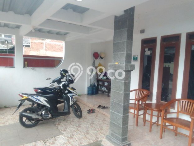Rumah Bagus di Cimahi Utara, Cimahi, Luas 107m2m² LB 160m2m² DIJUAL CEPAT! Rumah Bagus di Cimahi Utara, Cimahi, Luas 107m2m² LB 160m2m² DIJUAL CEPAT!