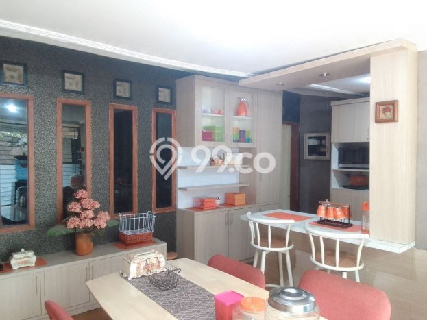 For Sale Rumah 4 Kamar Lokasi Strategis Nyaman dan Strategis di Cimahi Utara For Sale Rumah 4 Kamar Lokasi Strategis Nyaman dan Strategis di Cimahi Utara