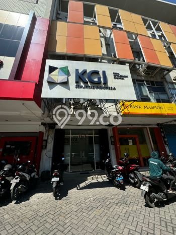 Area Ramai! Ruko Dijual di Rungkut untuk Bisnis Luas Bangunan 250m2 Area Ramai! Ruko Dijual di Rungkut untuk Bisnis Luas Bangunan 250m2