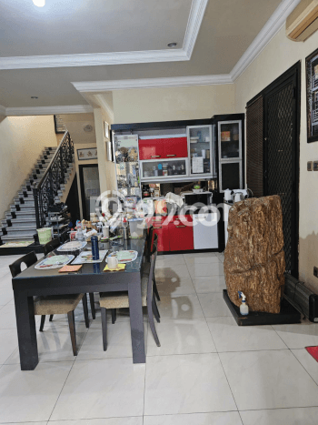 Ready to Use! Premium House LT 375m2 Desain Elegan di Pakuwon City Ready to Use! Premium House LT 375m2 Desain Elegan di Pakuwon City