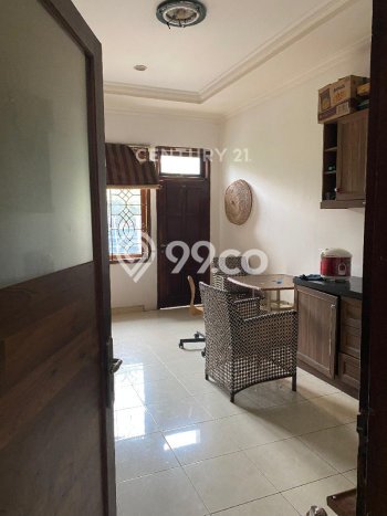 Jual Rumah Luas Megah Dengan View Eksklusif di Rawamangun, Jakarta Timur Jual Rumah Luas Megah Dengan View Eksklusif di Rawamangun, Jakarta Timur