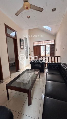 Rumah Elit Modern Siap Huni di Rawamangun Jakarta Timur Rumah Elit Modern Siap Huni di Rawamangun Jakarta Timur