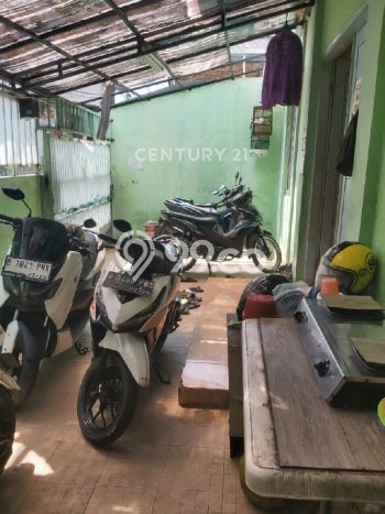 Dijual Cepat Rumah Bagus Siap Huni LB 170m2 di Senen, Jakarta Pusat Dijual Cepat Rumah Bagus Siap Huni LB 170m2 di Senen, Jakarta Pusat
