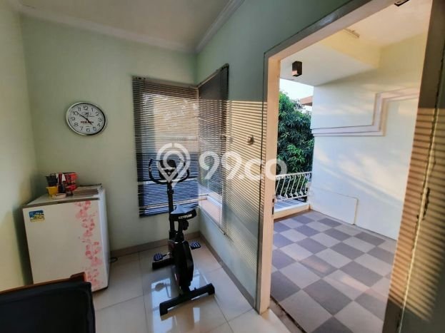 Rumah Modern 3 Kamar LT 180m2 di Kota Wisata Rumah Modern 3 Kamar LT 180m2 di Kota Wisata