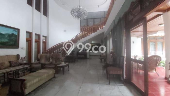 Jual Rumah Mewah Megah Dengan View Eksklusif di Pondok Indah, Jakarta Selatan Jual Rumah Mewah Megah Dengan View Eksklusif di Pondok Indah, Jakarta Selatan