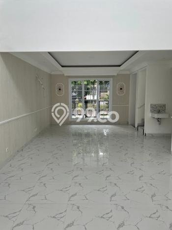 Rumah Elit LB 325m2 Siap Huni Desain Elegan di Bintaro, Tangerang Selatan Rumah Elit LB 325m2 Siap Huni Desain Elegan di Bintaro, Tangerang Selatan