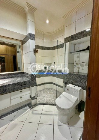 For Sale! Premium House LT 1430m2 Desain Elegan di Pondok Indah For Sale! Premium House LT 1430m2 Desain Elegan di Pondok Indah