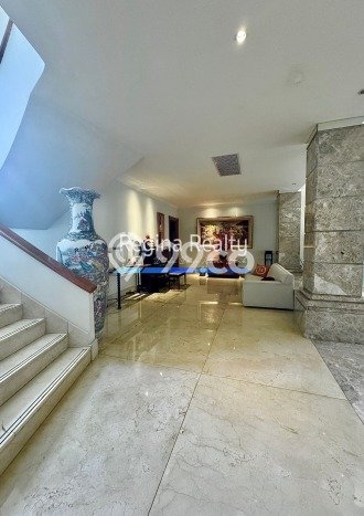For Sale! Premium House LT 1430m2 Desain Elegan di Pondok Indah For Sale! Premium House LT 1430m2 Desain Elegan di Pondok Indah