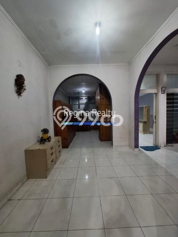 Rumah Mewah LB 120m2 Siap Huni Desain Elegan di Pondok Indah, Jakarta Selatan Rumah Mewah LB 120m2 Siap Huni Desain Elegan di Pondok Indah, Jakarta Selatan