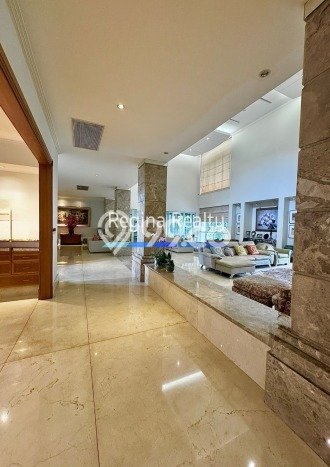 For Sale! Premium House LT 1430m2 Desain Elegan di Pondok Indah For Sale! Premium House LT 1430m2 Desain Elegan di Pondok Indah