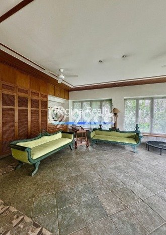 For Sale! Premium House LT 1430m2 Desain Elegan di Pondok Indah For Sale! Premium House LT 1430m2 Desain Elegan di Pondok Indah