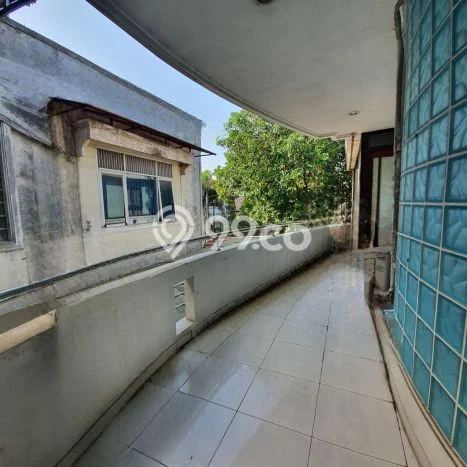 Rumah Elit Modern Tanpa Renovasi di Moch Toha Bandung Rumah Elit Modern Tanpa Renovasi di Moch Toha Bandung