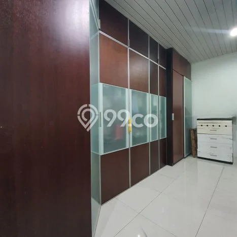 Rumah Elit Modern Tanpa Renovasi di Moch Toha Bandung Rumah Elit Modern Tanpa Renovasi di Moch Toha Bandung