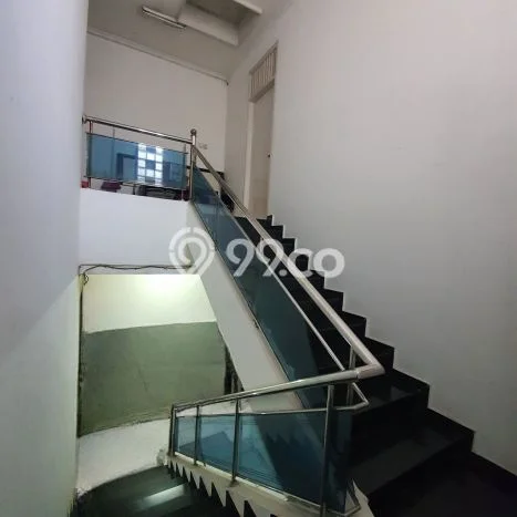 Rumah Elit Modern Tanpa Renovasi di Moch Toha Bandung Rumah Elit Modern Tanpa Renovasi di Moch Toha Bandung