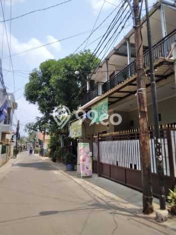 Rumah Elit Modern Siap Huni di Cawang Jakarta Timur Rumah Elit Modern Siap Huni di Cawang Jakarta Timur