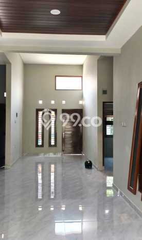 Dijual Rumah 3 Kamar Lokasi Ideal Nyaman dan Strategis di Gentan Dijual Rumah 3 Kamar Lokasi Ideal Nyaman dan Strategis di Gentan
