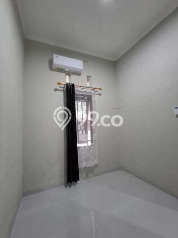 Lokasi strategis! Rumah siap pakai disewakan di Laweyan LB 80m2 Lokasi strategis! Rumah siap pakai disewakan di Laweyan LB 80m2