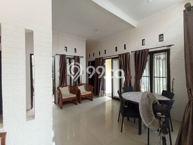 Disewakan Cepat Rumah Kondisi Bagus di Area Banjarsari, Solo Disewakan Cepat Rumah Kondisi Bagus di Area Banjarsari, Solo