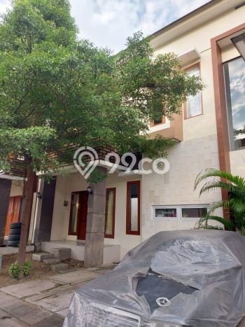 Lokasi strategis! Rumah siap huni disewakan di Kartosuro LB 260m2 Lokasi strategis! Rumah siap huni disewakan di Kartosuro LB 260m2
