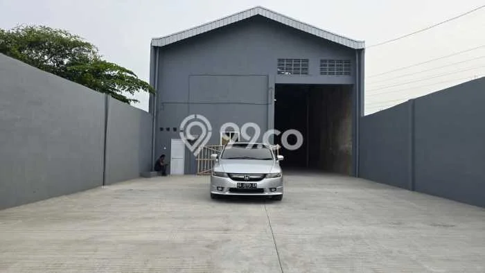 LOKASI STRATEGIS! Gudang Disewakan Kawasan Gatak, Luas 2045m², Kawasan Berkembang LOKASI STRATEGIS! Gudang Disewakan Kawasan Gatak, Luas 2045m², Kawasan Berkembang