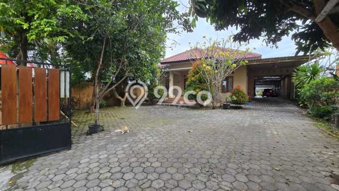 Rumah Strategis dengan Luas Tanah 1023m² dan Luas Bangunan 600m² di Area Sawit, Boyolali Rumah Strategis dengan Luas Tanah 1023m² dan Luas Bangunan 600m² di Area Sawit, Boyolali