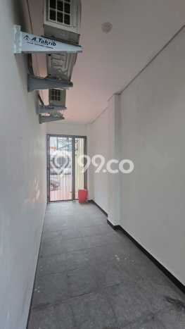 Investasi Masa Depan 5 Kamar Tidur Akses Dekat di Kawasan Prospektif , Sleman Investasi Masa Depan 5 Kamar Tidur Akses Dekat di Kawasan Prospektif , Sleman