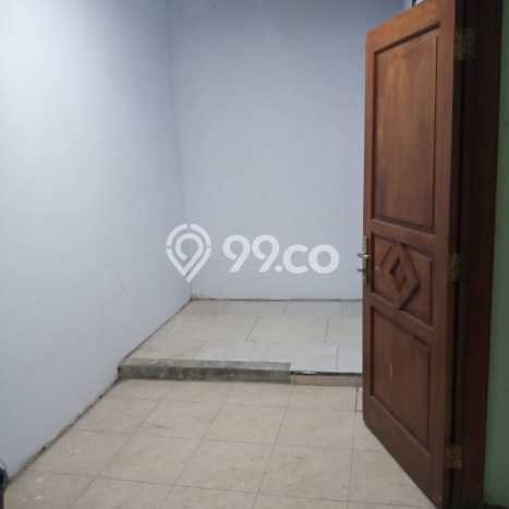 Lokasi terbaik! Rumah siap pakai disewakan di mojosongo LB 60m2 Lokasi terbaik! Rumah siap pakai disewakan di mojosongo LB 60m2
