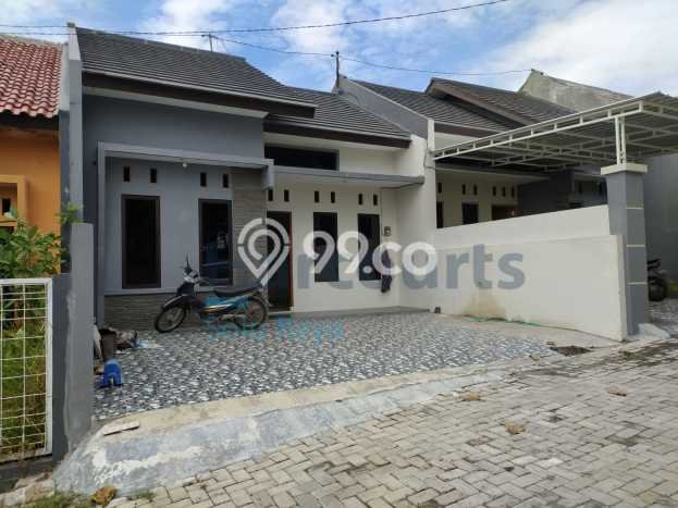 Rumah Asri area mojosongo, 2 KT, Area Strategis, Luas 84m2m² LB 70m2m² Rumah Asri area mojosongo, 2 KT, Area Strategis, Luas 84m2m² LB 70m2m²