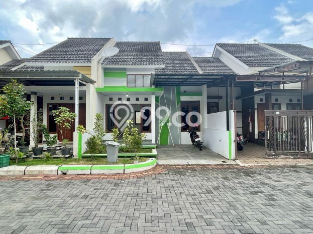 Dijual Cepat Rumah Favorit Siap Huni LB 50m2 di Gentan, Solo Dijual Cepat Rumah Favorit Siap Huni LB 50m2 di Gentan, Solo